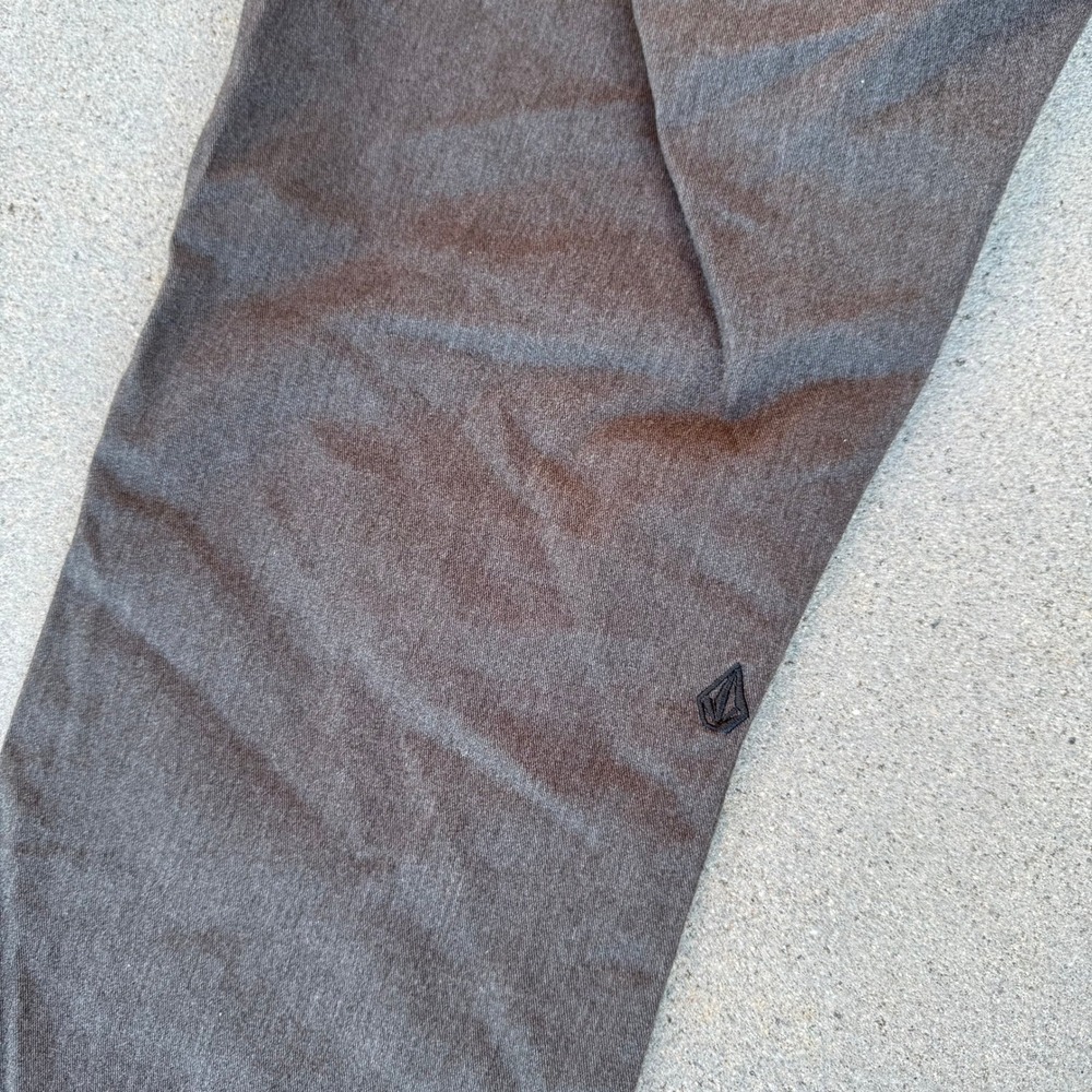 Volcom Frickin Modern Fit Chino Pants Men 36 Gray Charcoal Heather Skate Casual‎ - Picture 8 of 10